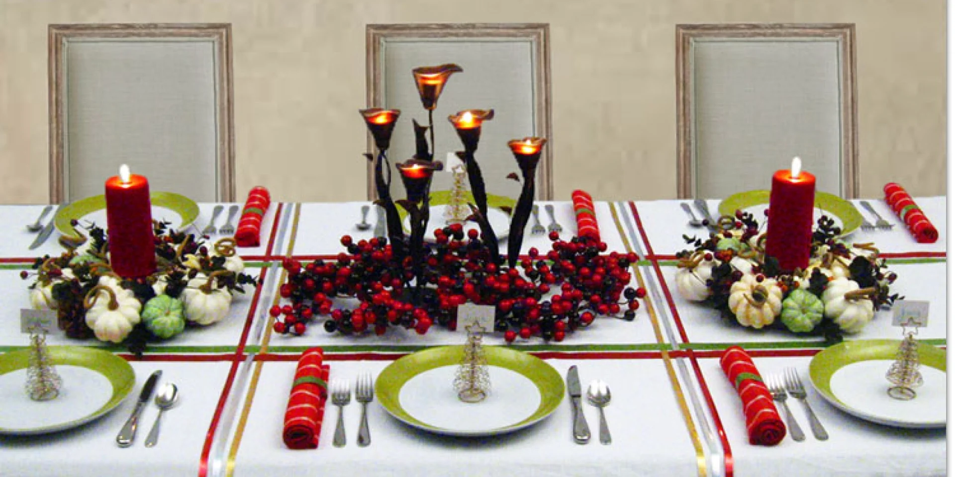 Setting up Christmas tables around the world!